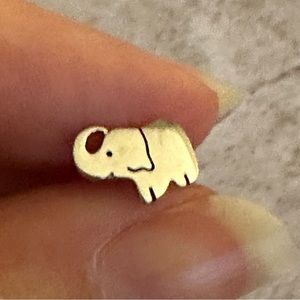 Brand new elephant earrings